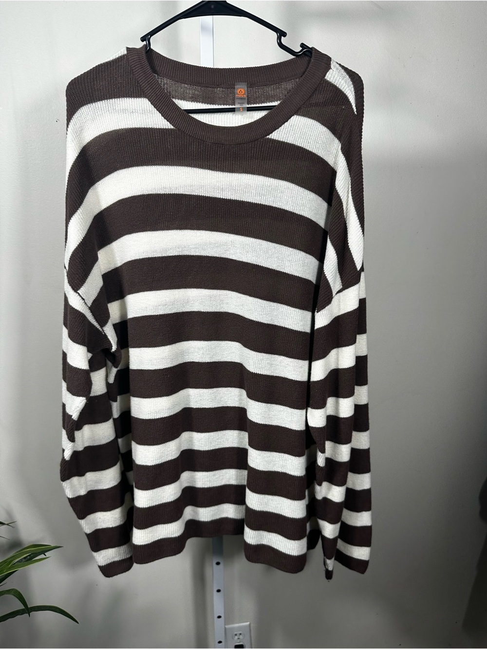 B156. Mono B Brown Ivory Striped very Oversized Crewneck Sweater Small